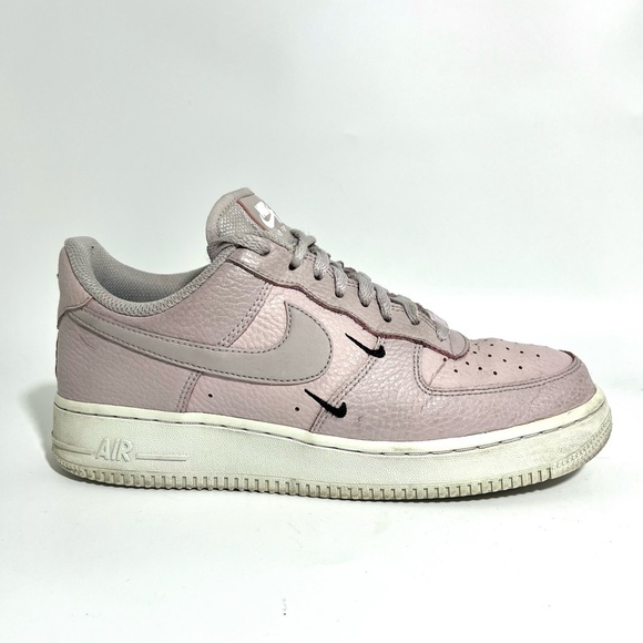 Nike Air Force 1 Low '07 Essential Platinum Violet Size 9 Womens Sneakers - Picture 2 of 10